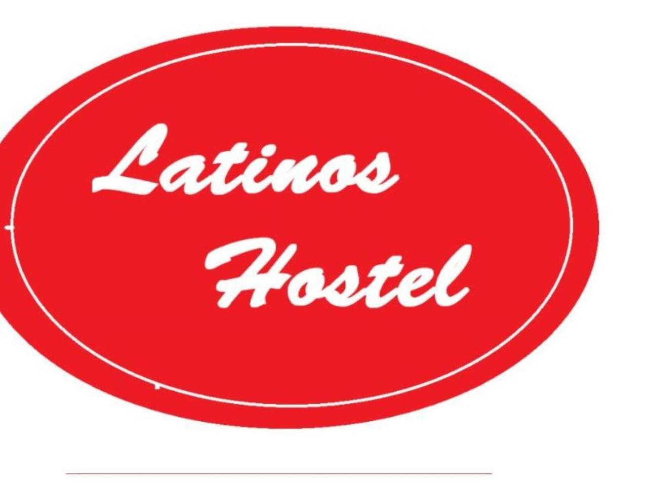 Latinos Hostel 시엠리아프 외부 사진